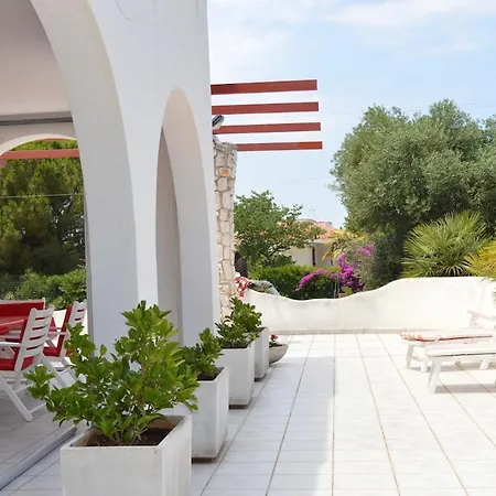 Adele Monopoli,puglia *